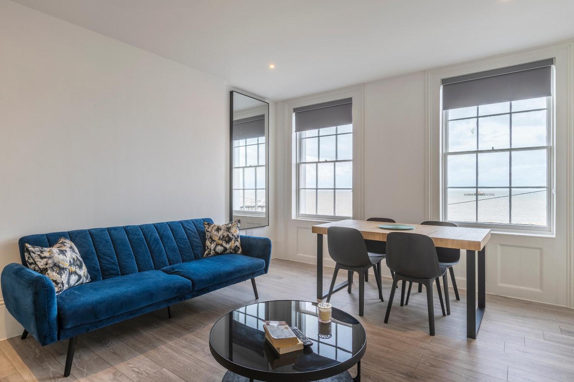 Seaside Bliss - Seafront Apartments Херн Бей Екстериор снимка